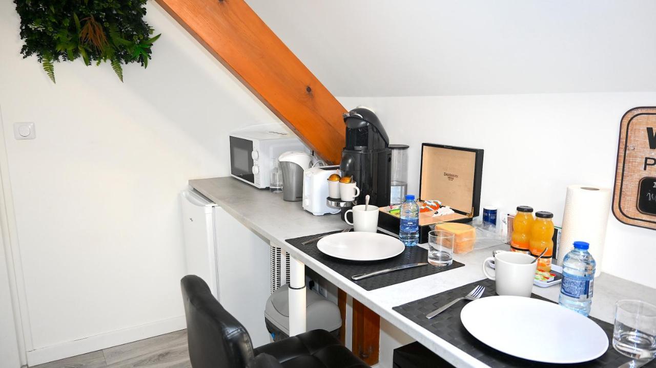 Cosy Chambre Chez Habitant 5Mn Aeroport Roissy Cdg Hotel Le Mesnil-Amelot Exterior photo