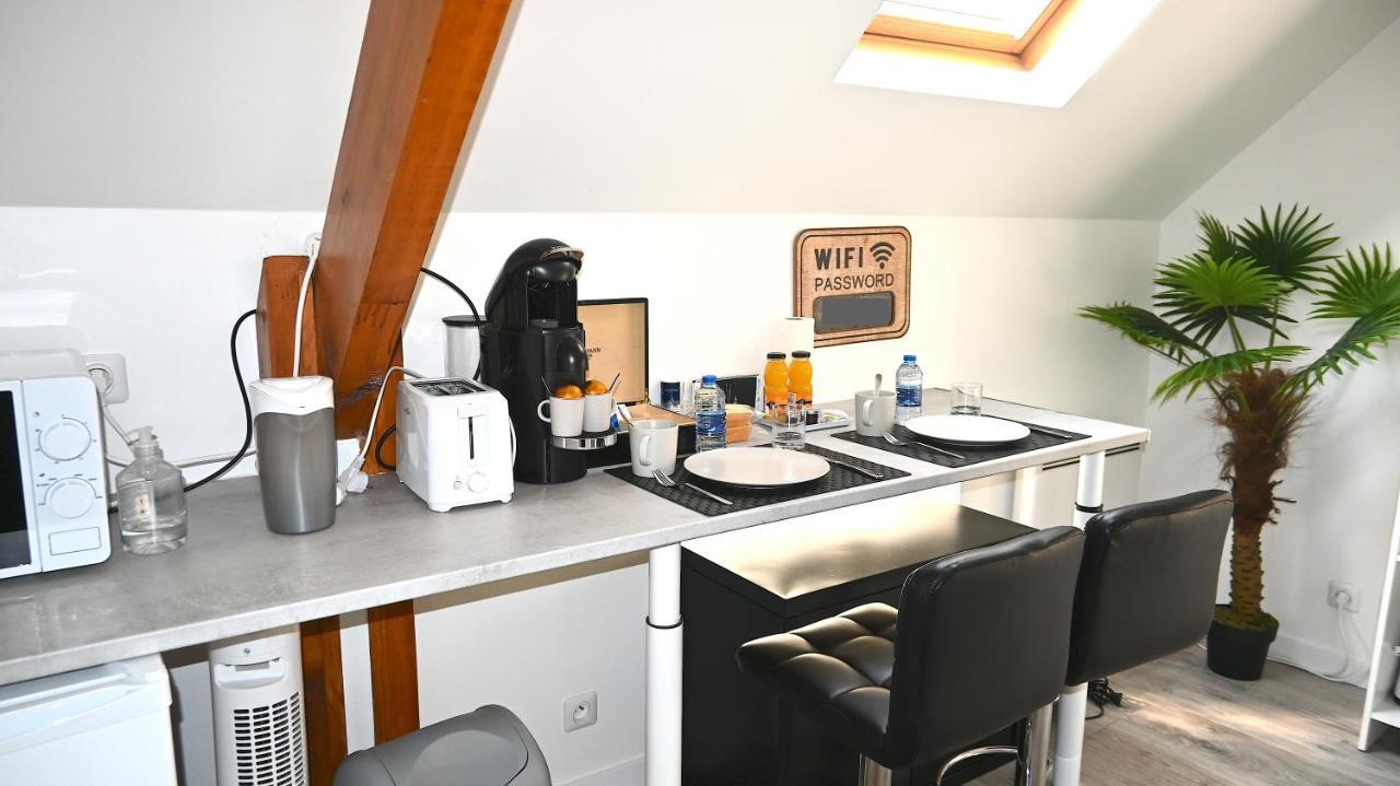 Cosy Chambre Chez Habitant 5Mn Aeroport Roissy Cdg Hotel Le Mesnil-Amelot Exterior photo