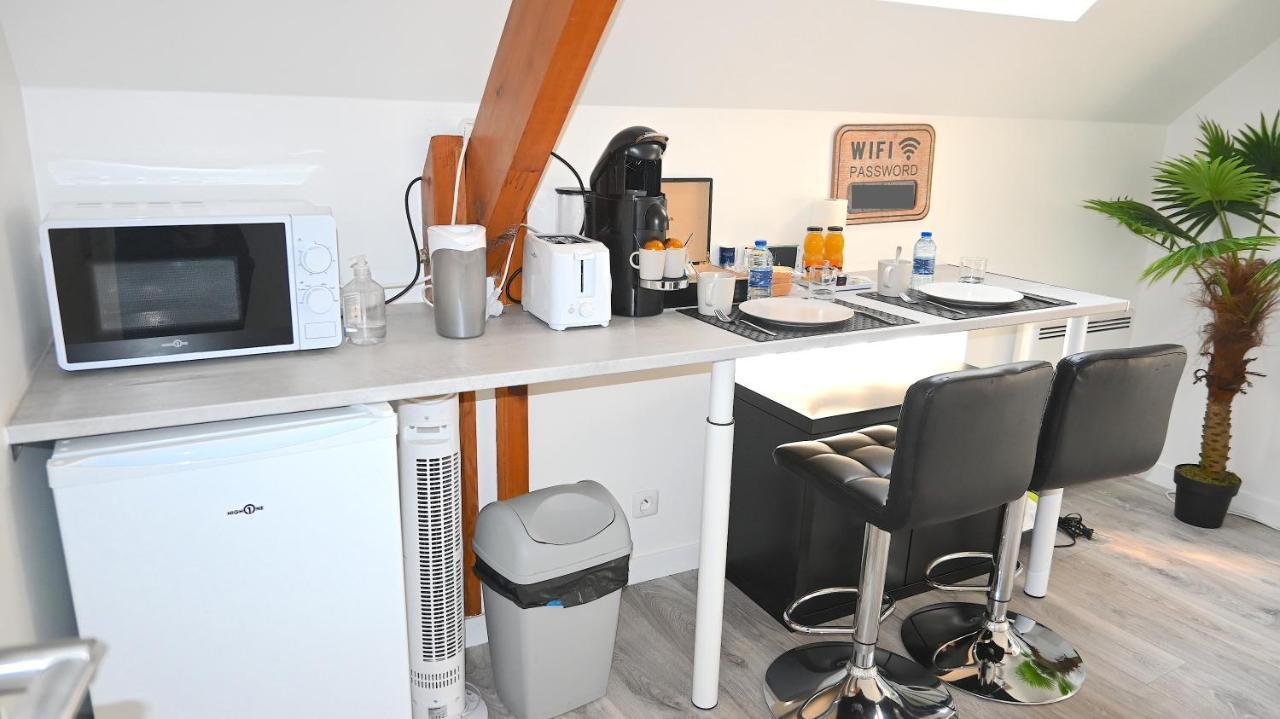 Cosy Chambre Chez Habitant 5Mn Aeroport Roissy Cdg Hotel Le Mesnil-Amelot Exterior photo